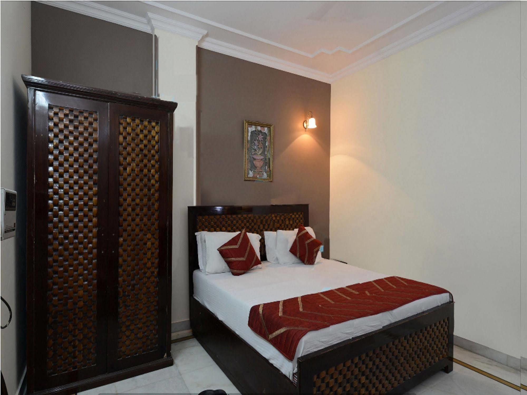 Airport Hotel Vishal Residency Nové Dillí Exteriér fotografie